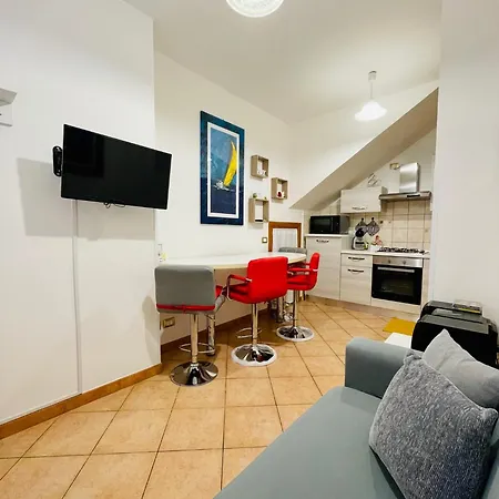 Max Apartment *